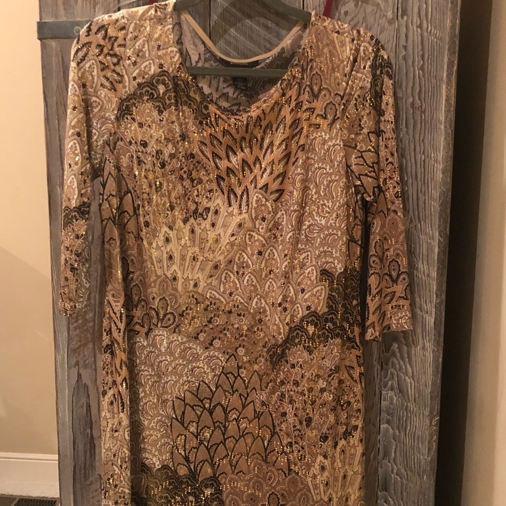 Light stretchy sequin accented cocktail dress